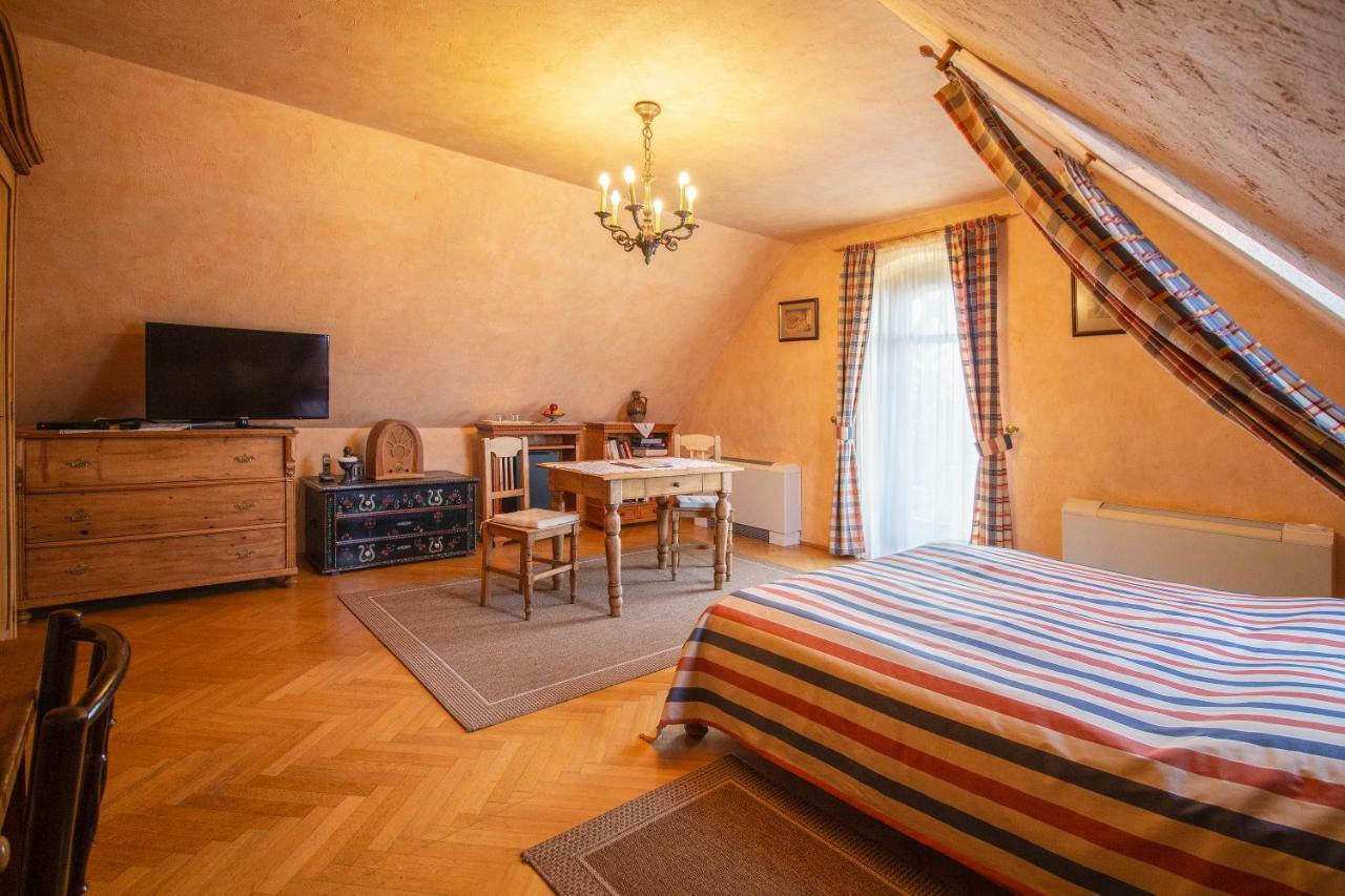 Palazzo Wellness Villa Eger Eksteriør billede